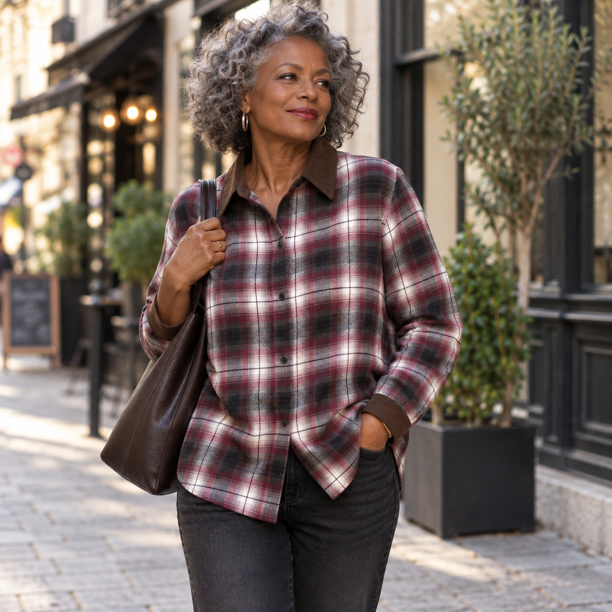 Chemise à carreaux Éloïse – Col contrasté